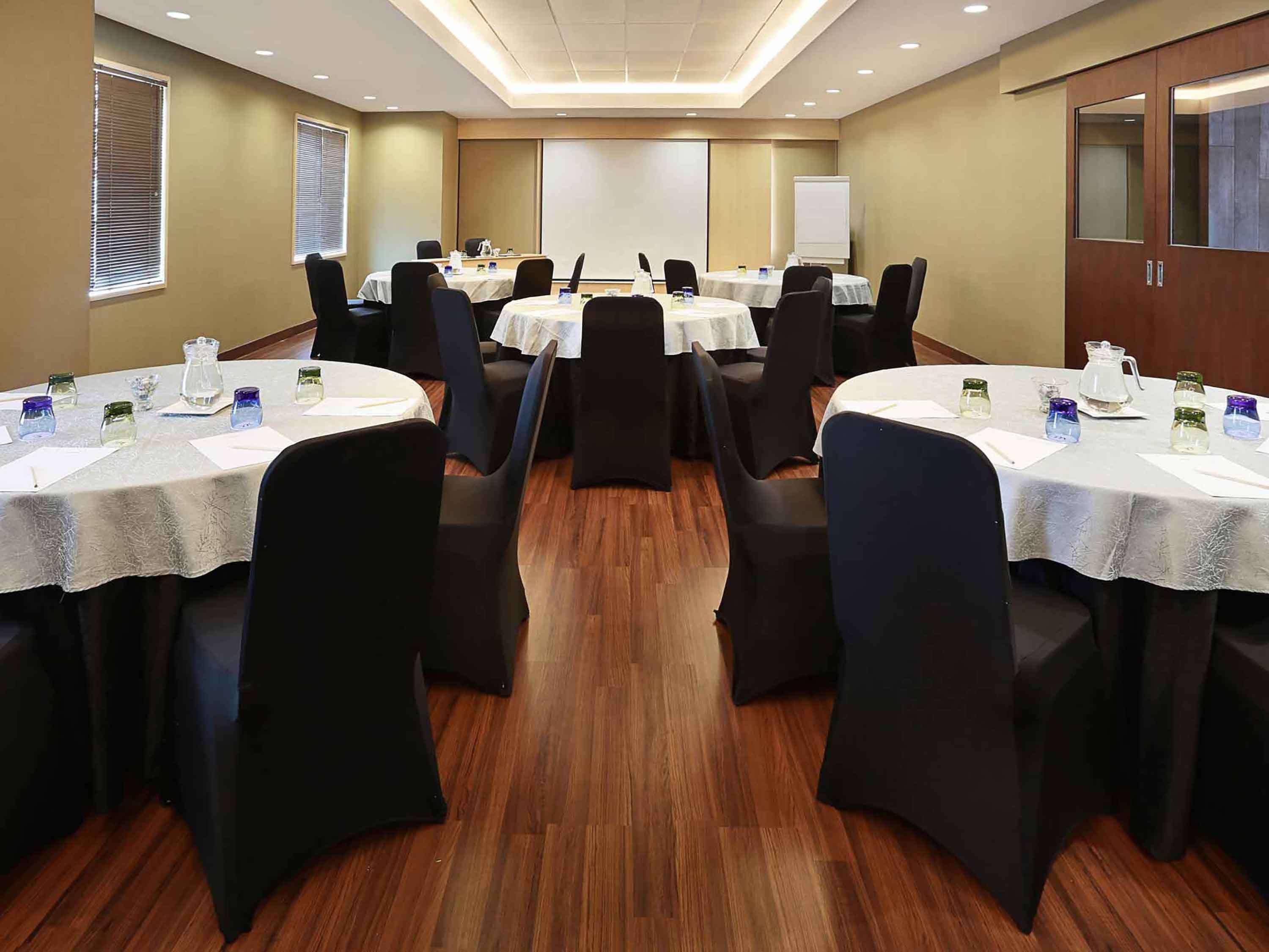 Mercure Jakarta Simatupang Εξωτερικό φωτογραφία